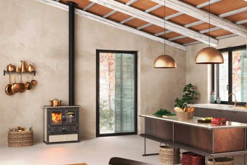 Holzherd Rosetta 5.0 von La Nordica